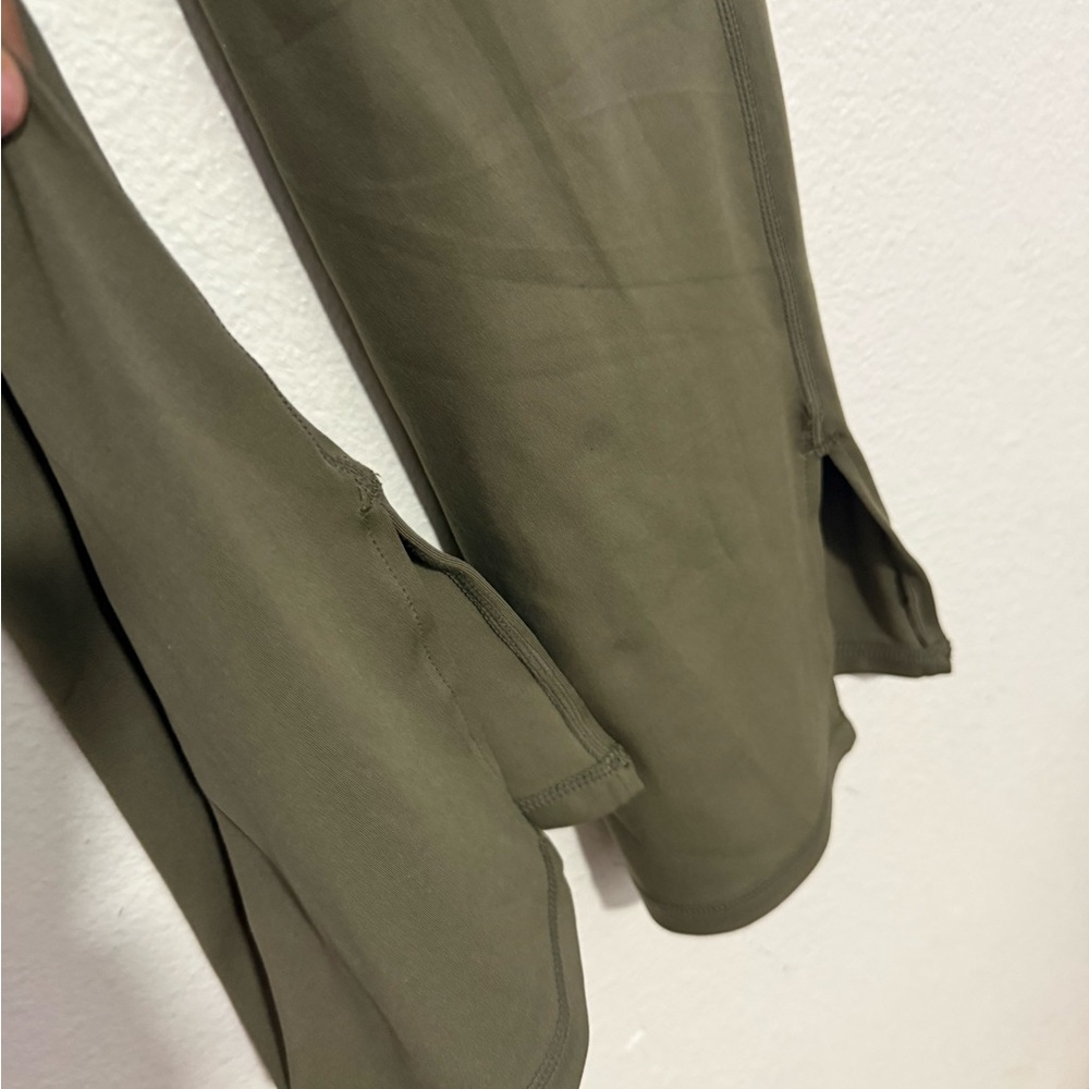 PARAGON size M Olive Women's Boot Cut Pants - Picture 6 of 7